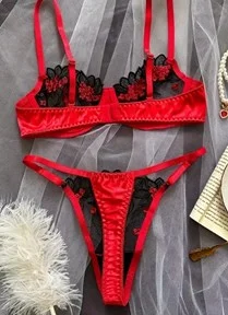 Ensemble Satin Rouge & Noir - Vue 2