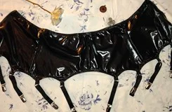 Porte-Jarretelles Taille Haute - Vue 3